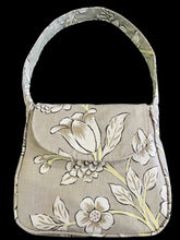 Load image into Gallery viewer, Saddlebag made with Jane Churchill &quot;Devonport&quot; Linen lined 100% Cotton
