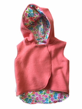 Load image into Gallery viewer, Blush Pink 100% Wool Reversible Hooded Vest Lined in Multi Floral
