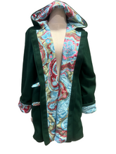 Load image into Gallery viewer, OOAK Ladies New Wool Green Coat 100% Lined 100% Cotton - MADE TO ORDER
